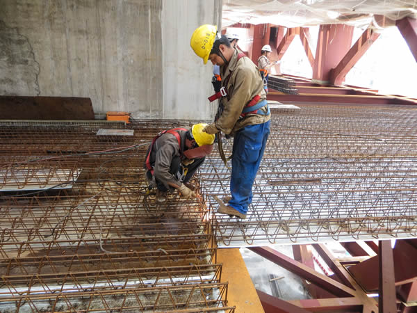INSTALLATION SEQUENCE METHOD AND PRECAUTIONS FOR STEEL TRUSS STEEL DECK